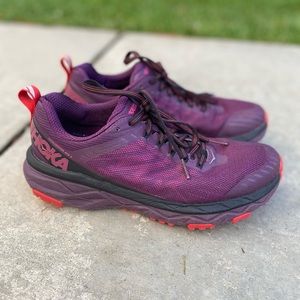Hoka One One Challenger Atr 5 Italian plum running shoes women’s 8.5